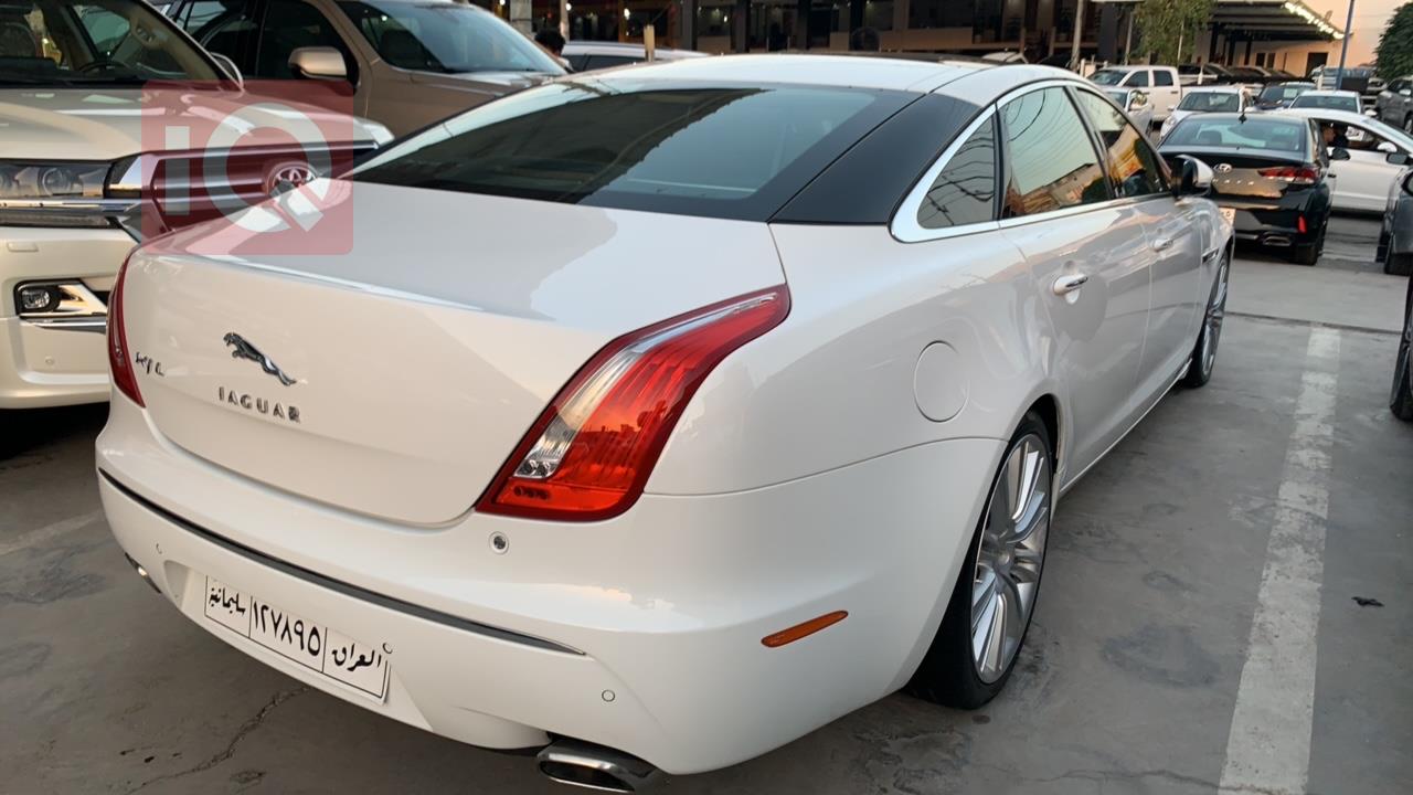 جاگوار XJ